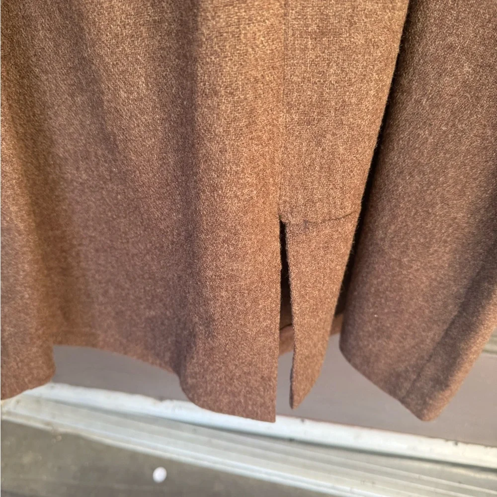 1960s Elegant Brown wool Sleeveless Dress - Picture 10 of 12